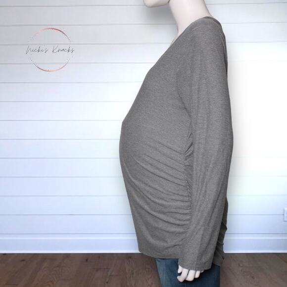 Time & Tru Maternity Long Sleeve V-Neck T-Shirt in Medium Gray Ruched Size L - Picture 4 of 8